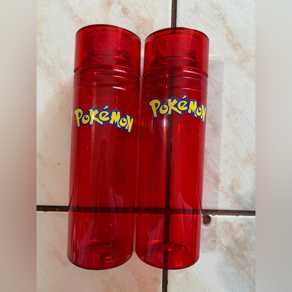 Red Water Bottle Set